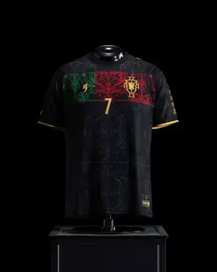 Men’s Black Red Green Number 7 Soccer Jersey, Ornamental Graphic Short Sleeve Sports Shirt, Match Day Fanwear Top