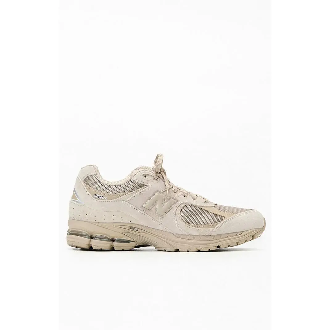 New Balance Men's Silver 2002R Shoes - Multicolor
