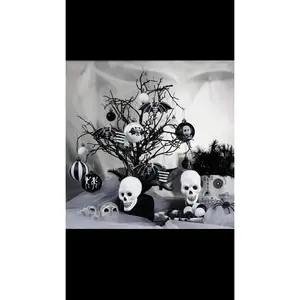 Gothmas Christmas Ornament Set - Festive Home Decorations