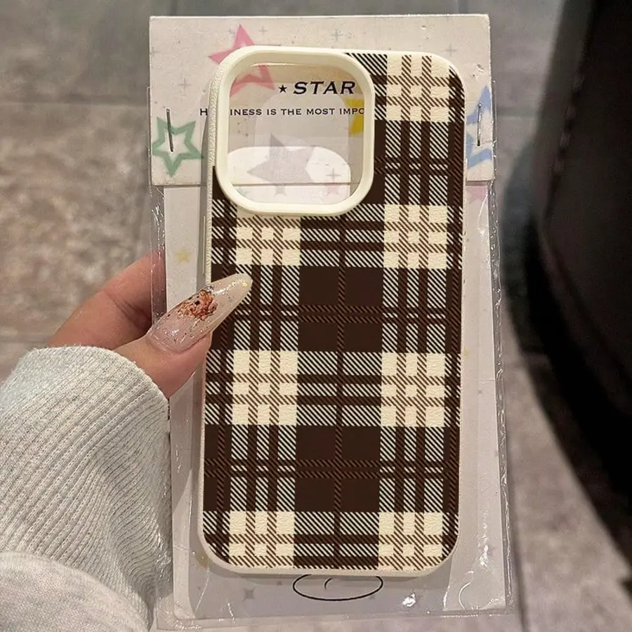Retro British Classic Brown & Beige Checkerboard TPU Smartphone Protector Case - 1 Piece Accessory for iPhone 17/16/15/14/13/12/11, Stylish Handheld Device Cover, Ideal Gift, summerwins