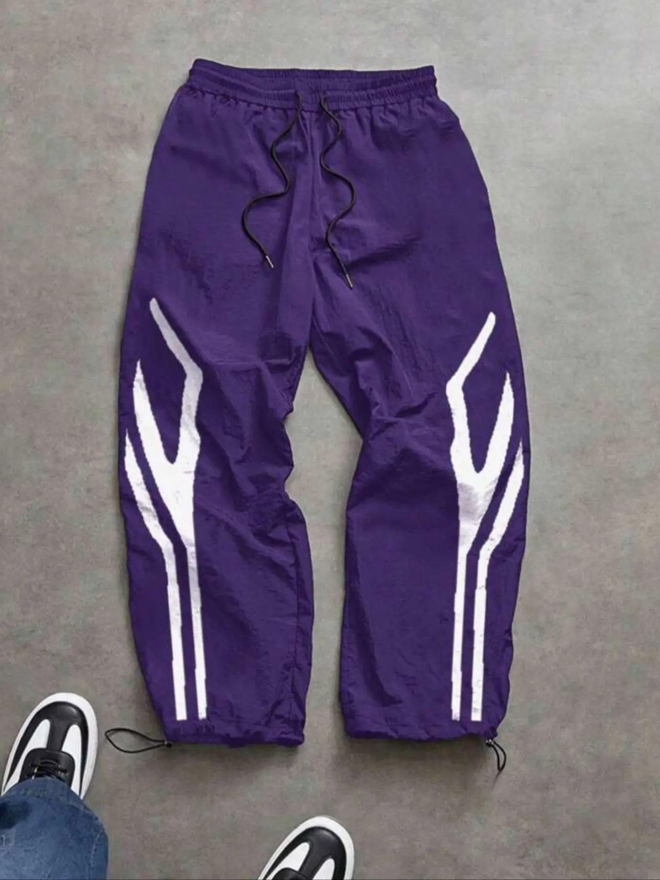 Men's Fashion Letter Print Casual Sports Pants Tracksuit Bottoms, Lightweight Breathable Nylon Fabric, Drawstring Waist, Adjustable Elastic Hem, Perfect for Daily Wear, Drawstring Waist Sweatpants, Casual Jogging Pants, Loose Drawstring Sweatpants