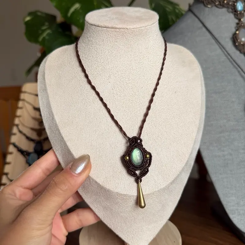 Handmade  macramé necklace with labradorite
