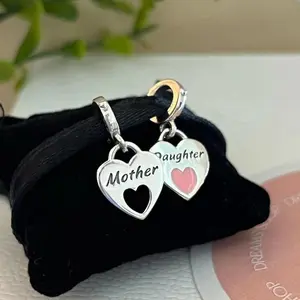 Brazaletes madre e hija.