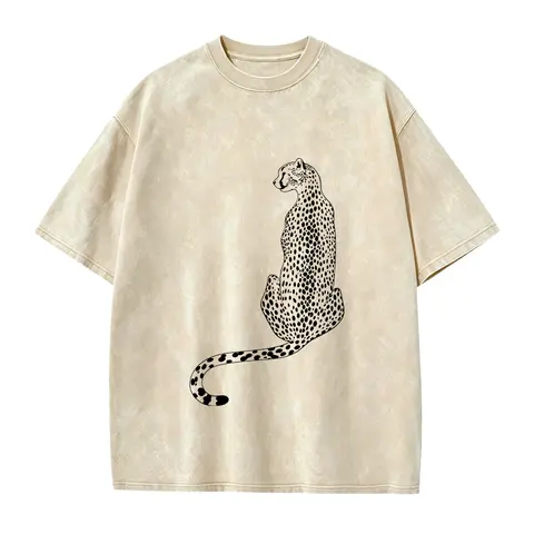 Leopard Graphic T-Shirt: Oversized Jungle Tee