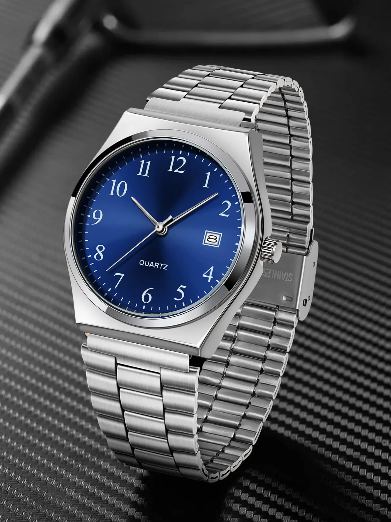 Men's Quartz Watch with Steel Band, Minimalist & Fashionable Design, Designer-Inspired, Perfect for Everyday Wear, Fashionable Stylish Watch