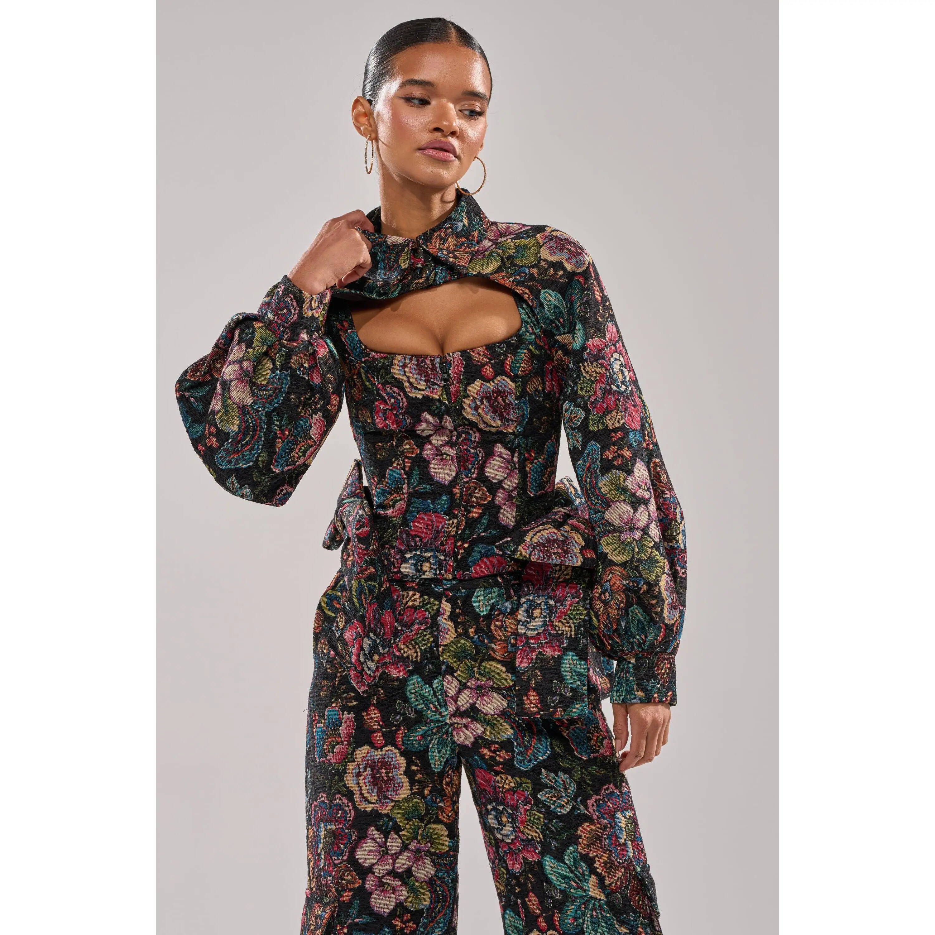 PRETTY LADY BROCADE BOLERO