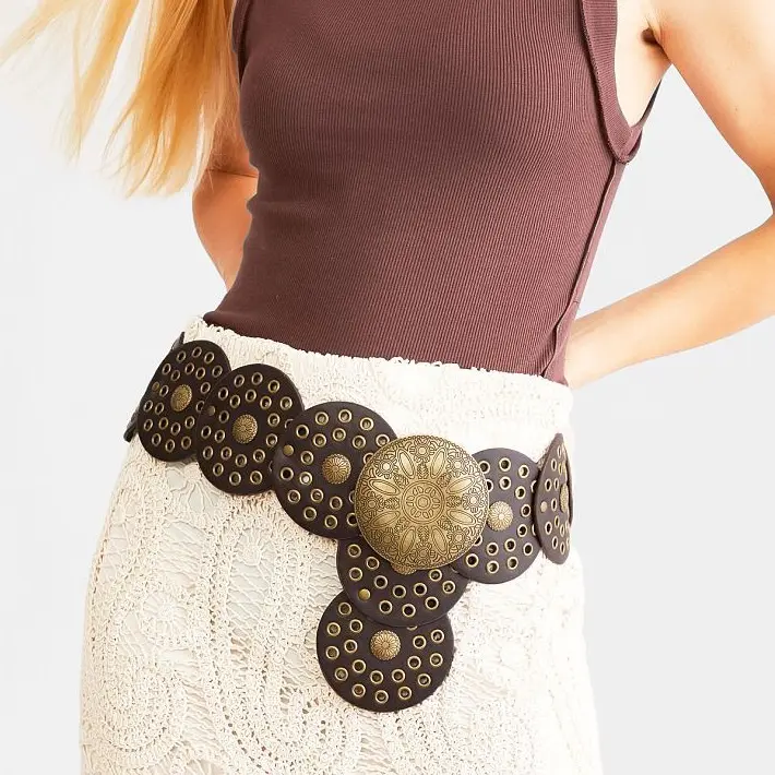 Grommet Gold Bronze Accent Waist Belt, Western Cowgirl Belts, Wide Boho Disc Circle Belt, Vintage Western Hippie Style Leather Belt