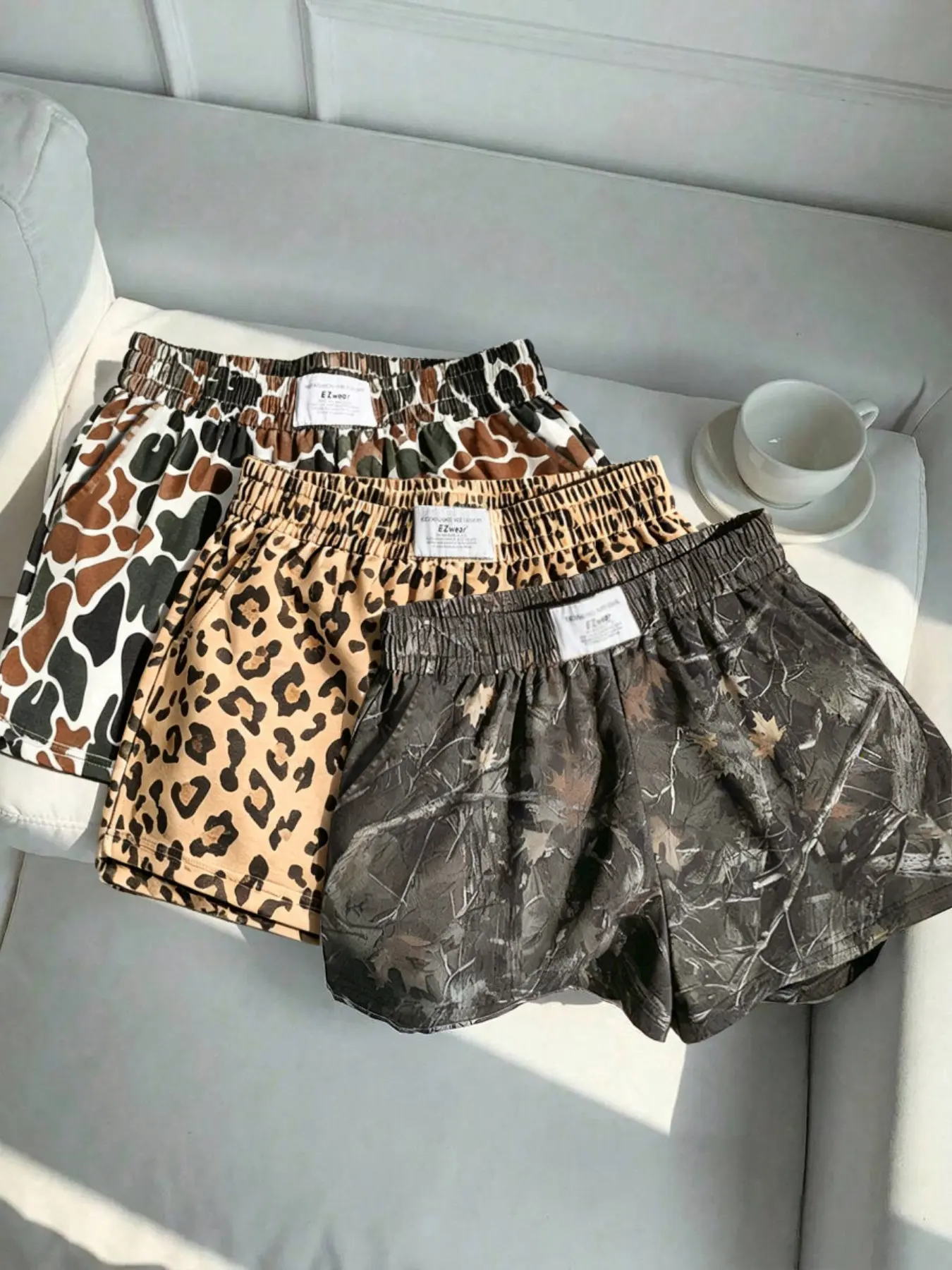 3 pieces, American retro street style sexy casual, Loose leopard print+camouflage spots full print elastic waist sports shorts, suitable for daily commuting and outdoor wear, versatile for women in summer
