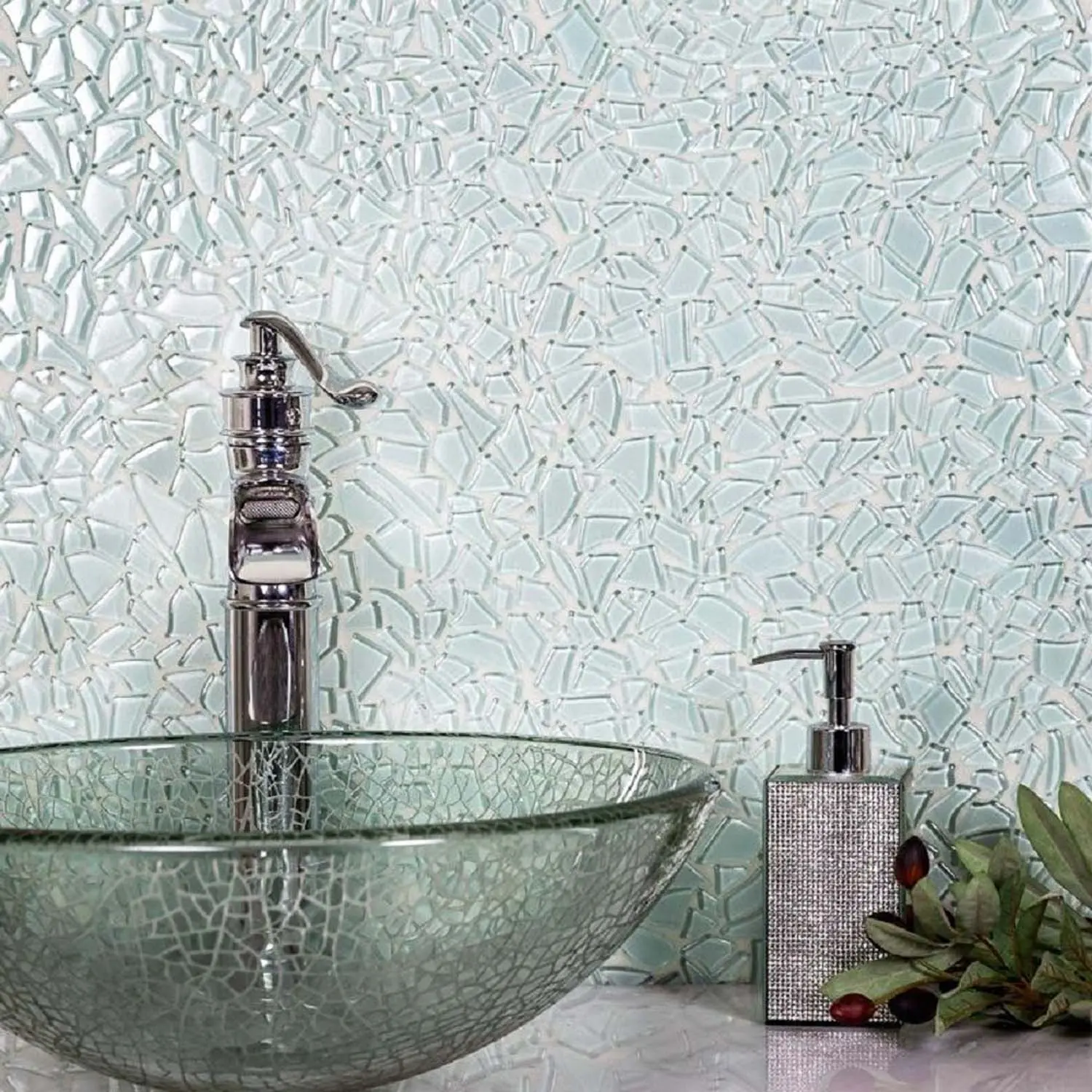 Tiffany Blue 11x11 Glossy Matte Multi-shaped Glass Mosaic Tile (12 Cases, 52.32 sq ft/Pallet)