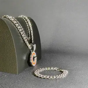 Hip-Hop Style Rhinestones Cuban Chain Men's Personalized Necklace, Fashion Rugby Graphic Pendant, Unisex Gift for Boyfriend Woman, A necklace suitable for wearing while watching a game to enhance the atmosphere