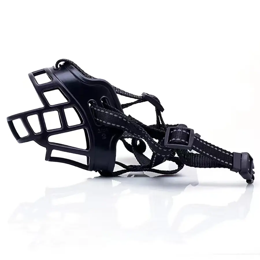 Nylon dog muzzle: black