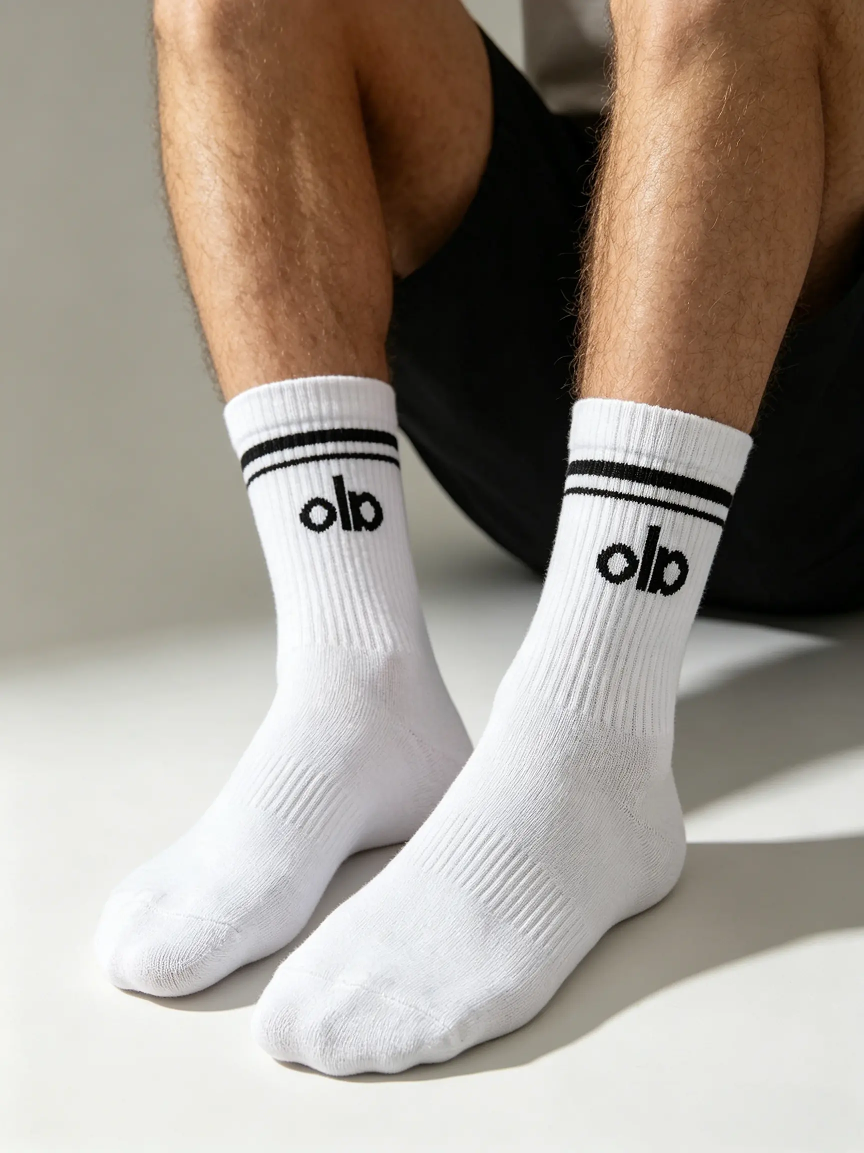 Unisex Alo Yoga Solid-Color Logo Striped Mid-Calf Sports Socks - 1 Pair