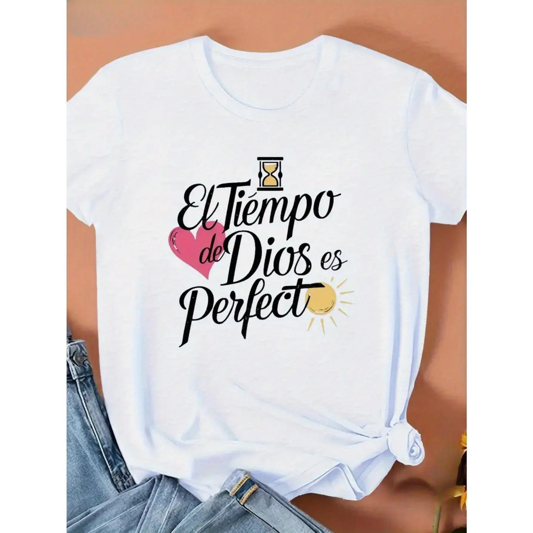 Women's Casual Tshirt - Crew Neck, Short Sleeve, Simple Breathable Fabric, Loose Fit, Inspirational Spanish Quote "El Tiempo de Dios es Perfecto", Everyday Wear for Spring/Summer Parties, Top, Cotton