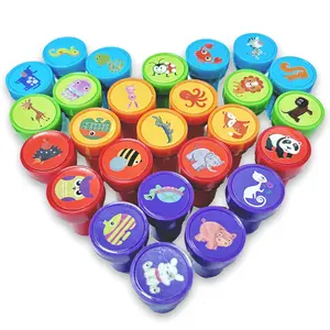 26Pcs Animal-Shaped Stamps Teacher's Self-Inked Stamps Birthday Gift Party Supplies Teacher's Stamps