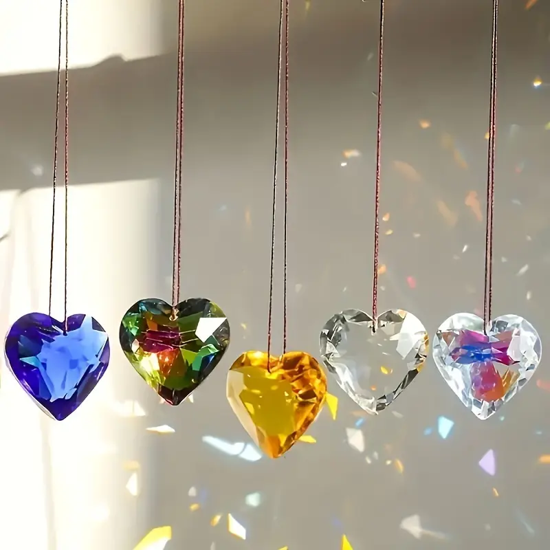 5pcs Window Hanging Heart Decorations, Crystal Rainbow Maker, Home Decorative Ornament & Car Ornament, Hanging Room Decor, Hanging Ornaments, Women's Gift, Wedding, Thanksgiving Decoration, Decoration Items