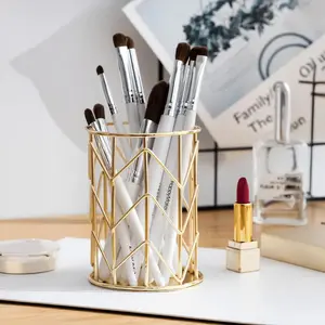 Metal Hollow Out Pen Holder, Desk Organizer Tidy, Simple Cosmetic Storage, Durable Metal Material, Ideal for Office & Home Use, Stylish Design