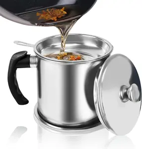 Bacon Grease Container With Strainer,1.3L Kitchen Stainless Steel Oil Container Can with Strainer and Anti-slip coaster tray - Cooking Grease Storage