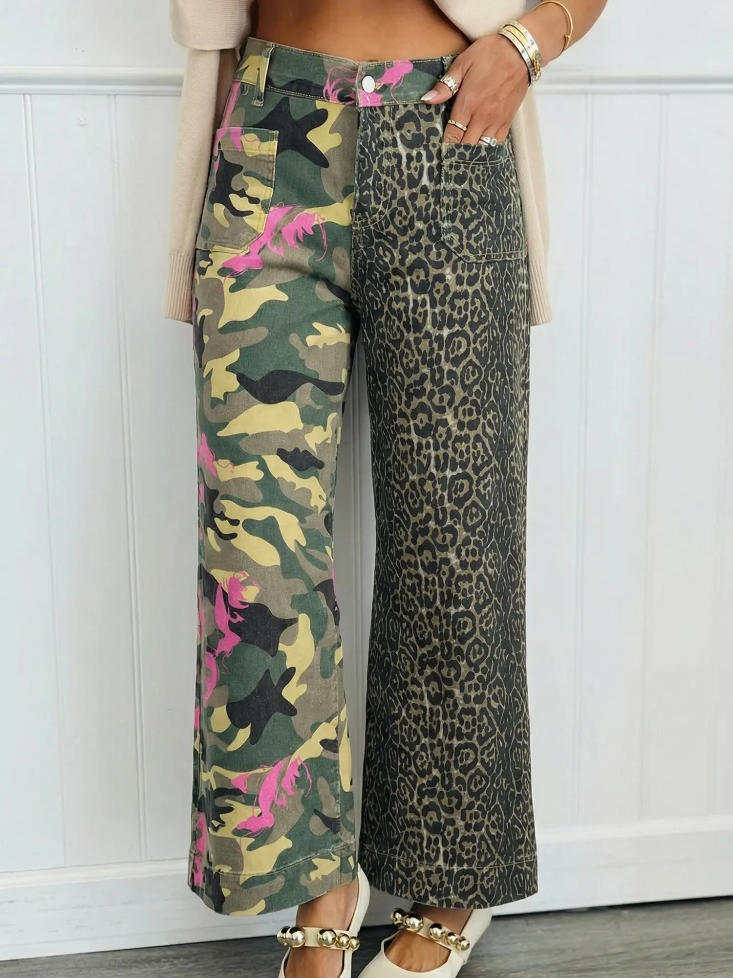 Abstract Camouflage Print Contrast Leopard Patchwork Straight Leg Jeans,  Straight Leg Jeans Made of Cotton Elastic Fabric in a shift fit.