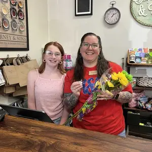 【Peace & Love】25 Pcs Mini Jesus Figures Original Design Decor Easter Egg Stuffers - Cute Jesus Ornaments Toys Christmas Decorations Tradition Religious Party Favors Sunday School Baptism Gifts  Celebrate Random Colors