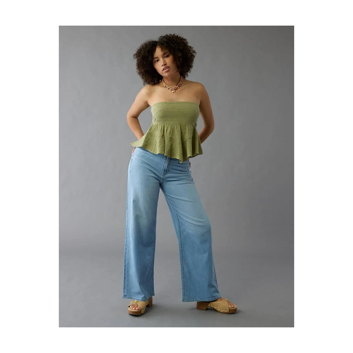 AE Curvy Super High-Waisted Baggy Wide-Leg Jean