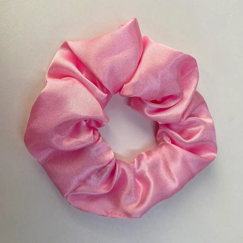1 Pcs Satin Scrunchies For Women Soft than Silk For Hair, Fashion Hair Ties and Bands For Hair Ponytail Styling (Random Color)
