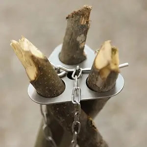 Outdoor Camping Tripod Board, Stainless Steel Campfire Support Plate with Adjustable Chain & Storage Bag for Hanging Cookware, Portable Camping Tripod, Outdoor Camping Equipment