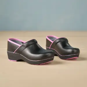 XP 2.0 Black/Pink Leather