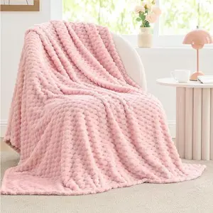 BEDELITE Fleece Blanket - 3D Jacquard Decorative Pink Throw Blankets for Women's Couch & Bed, Soft and Cozy Warm Plush Fluffy Blanket, Perfect for Valentine, Suitable for All Seasons, 50x60 Inches