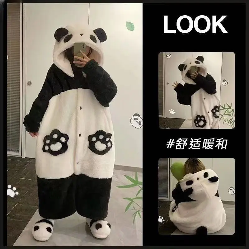 Little Panda's Sleeping Robe
