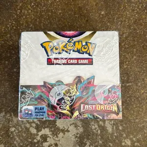 Lost origins booster box sealed