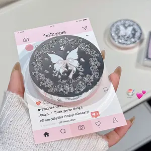 Butterfly Embossed Cushion Bb Cream, Natural Fit, Long-Lasting Concealer, Suitable for All Skin Types, Includes Mirror and Powder Puff