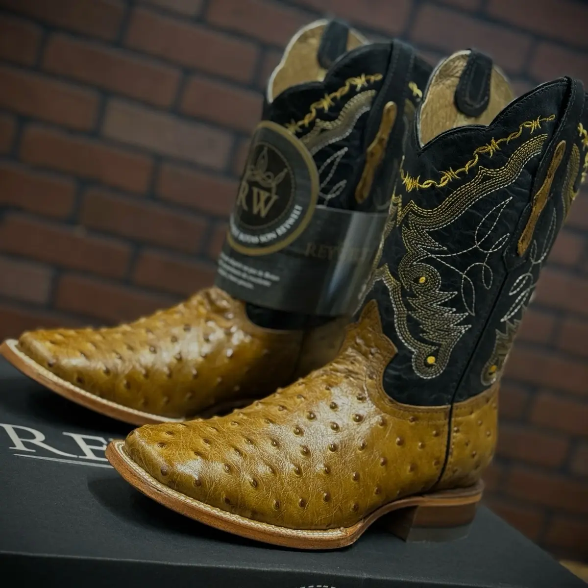 070 Embossed Miel Plaza Print Vaqueras de Mexico Western Boots Ranch Life Footwear