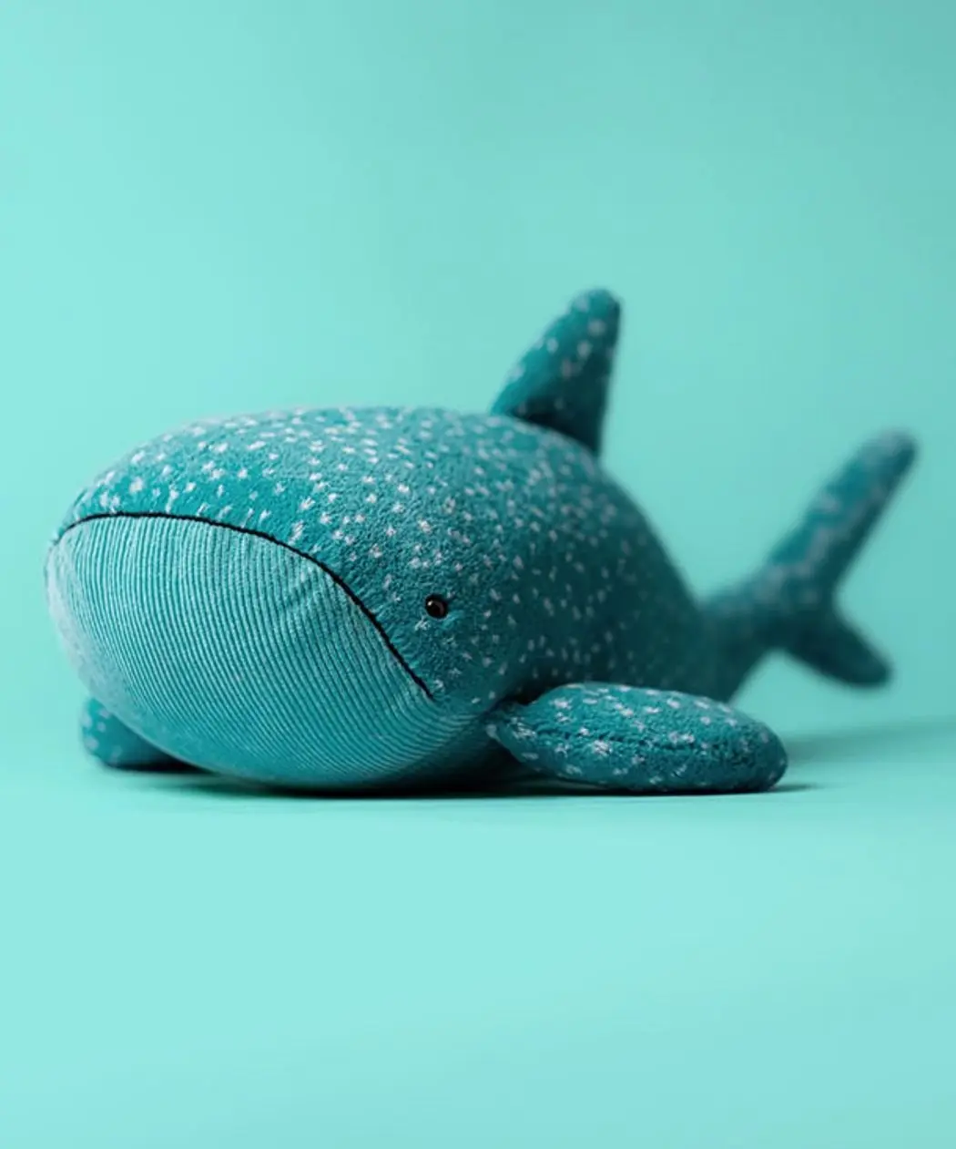 Jellycat Gobfrey Whale Shark Plush Stuffed Animal – Ultra Soft Ocean Sea Animal Plush Toy, Cute Collectible Gift for Kids & Adults