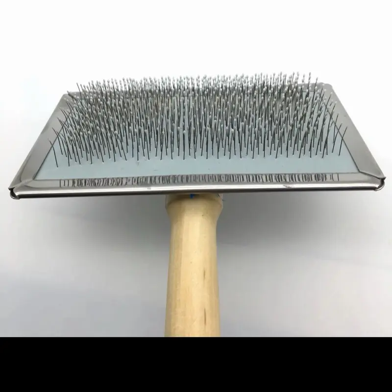 Slicker Brush for Dogs and Cats, High-Strength Wood Handle, Soft Stainless Steel Spikes, Suitable for Long Straight or Curly Hair