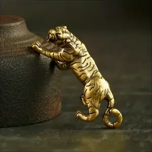 Brass Tiger Figurine Durable Collectible Ideal Decor Indoor Outdoor Versatile Placement Vintage Keychain Pendant Zodiac Tiger Statue Keychain Accessories Keychain Charm
