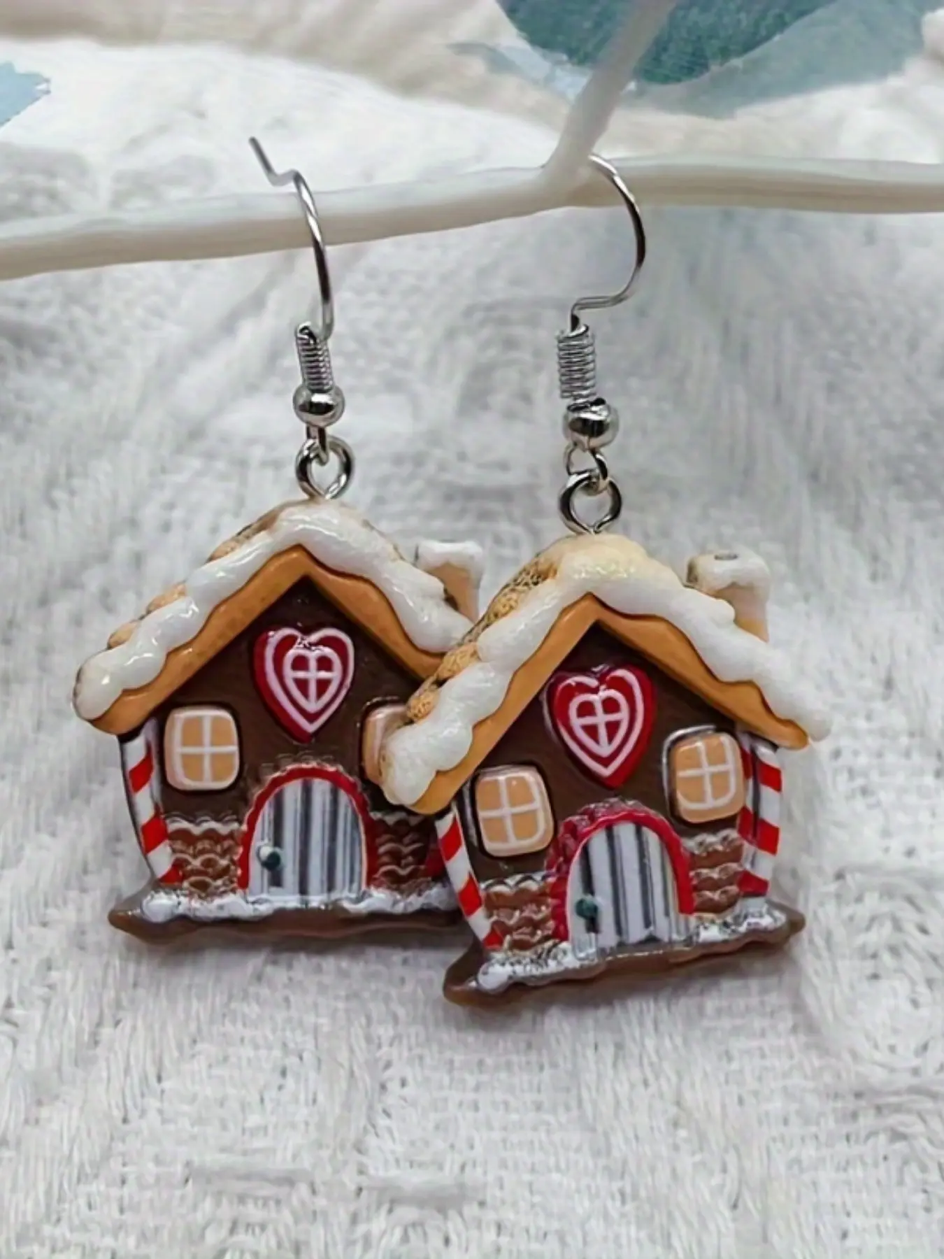 [Adorable Christmas Gingerbread Earrings] 1/20 Pairs Cartoon Christmas Hat Gingerbread Design Dangle Earrings Classic Party Style Resin Jewelry Adorable Christmas Earrings