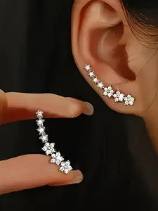 A Pair of Hypoallergenic High-Quality 7-Pointed Star Stud Earrings, Fashionable Women'S Stainless Steel Ear Needles, Suitable for Daily Wear And Party Ear Ornaments, Exquisite Gifts for Valentine'S Day/Mother'S Day/Christmas, Without Battery