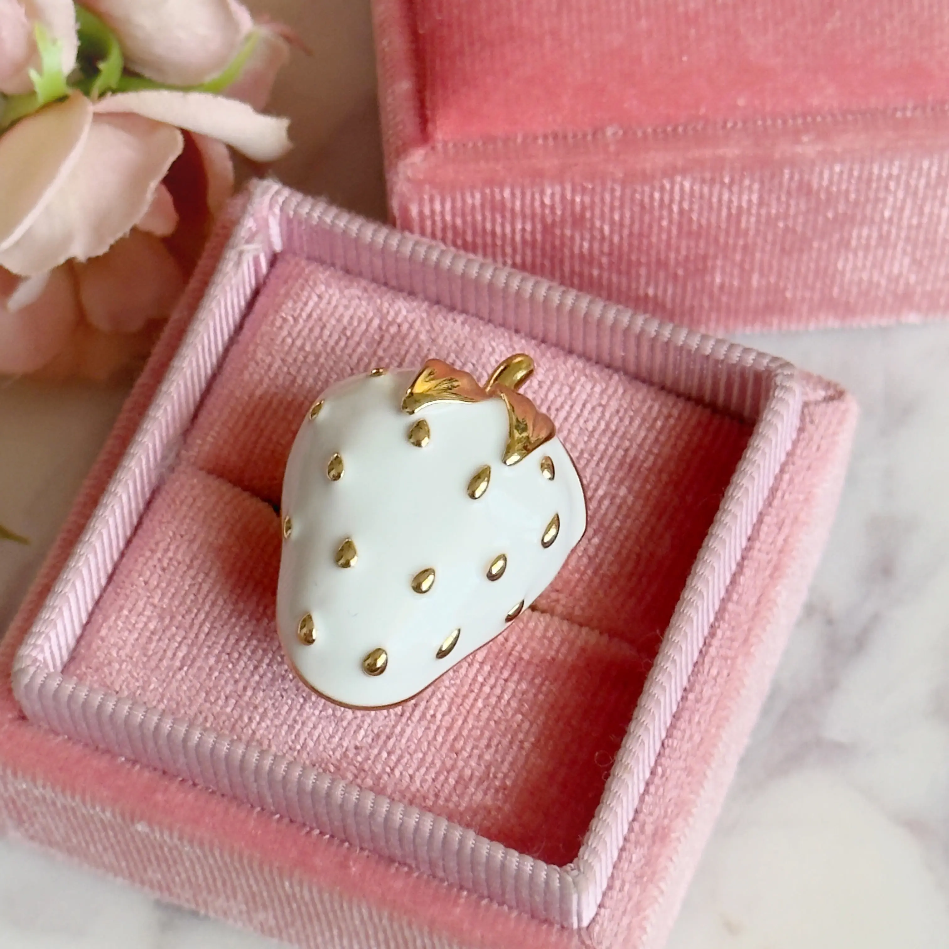 Chunky Strawberry Ring