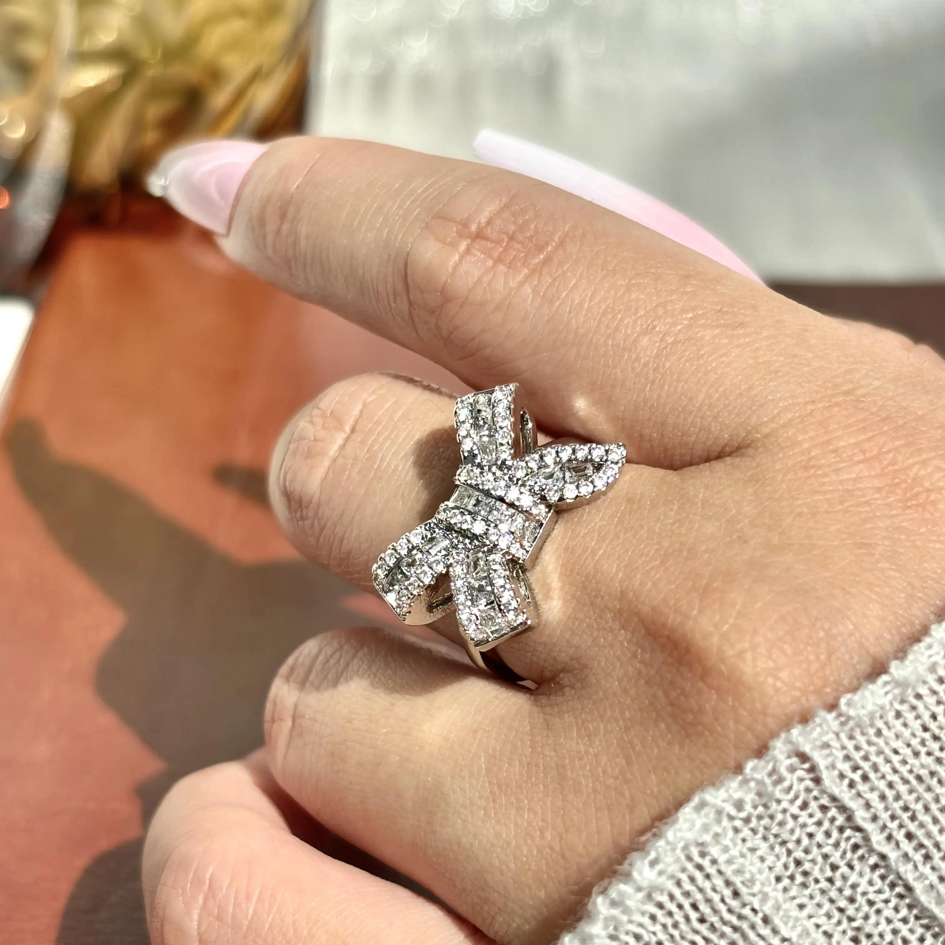 JJ CHIC Bow Knot Ring with CZ Stone for Women - Elegant and Stylish Jewelry Gift