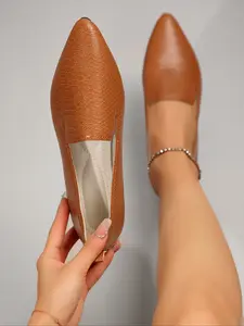 Women's Large Size Pointed Toe Slip-On Bean Shoes, Simple Snake Pattern Flat Single Shoe, Casual Comfortable Footwear, Casual Flats