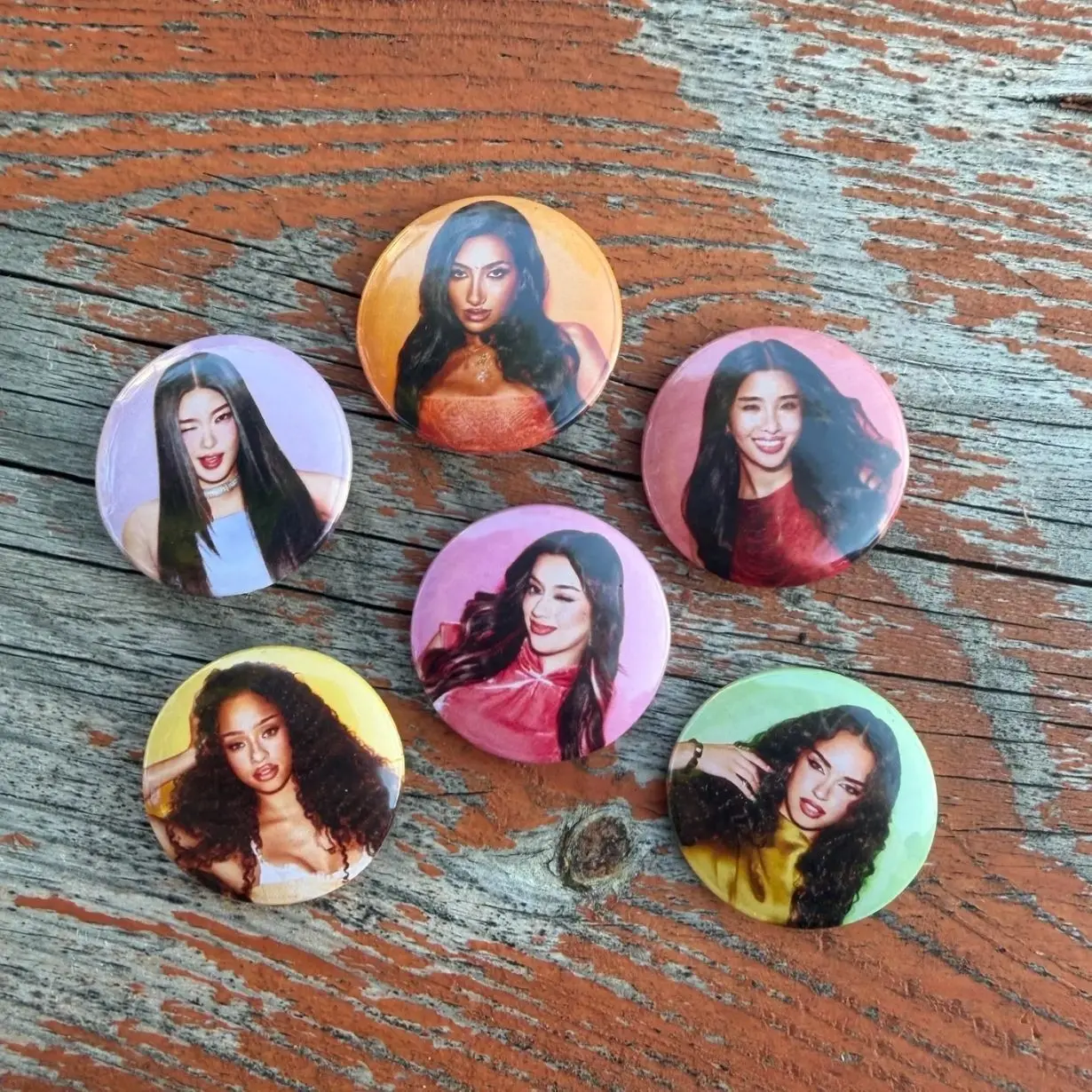 6 ops KATSEYE Members Mini Button Pin| K-Pop Fans Gifts