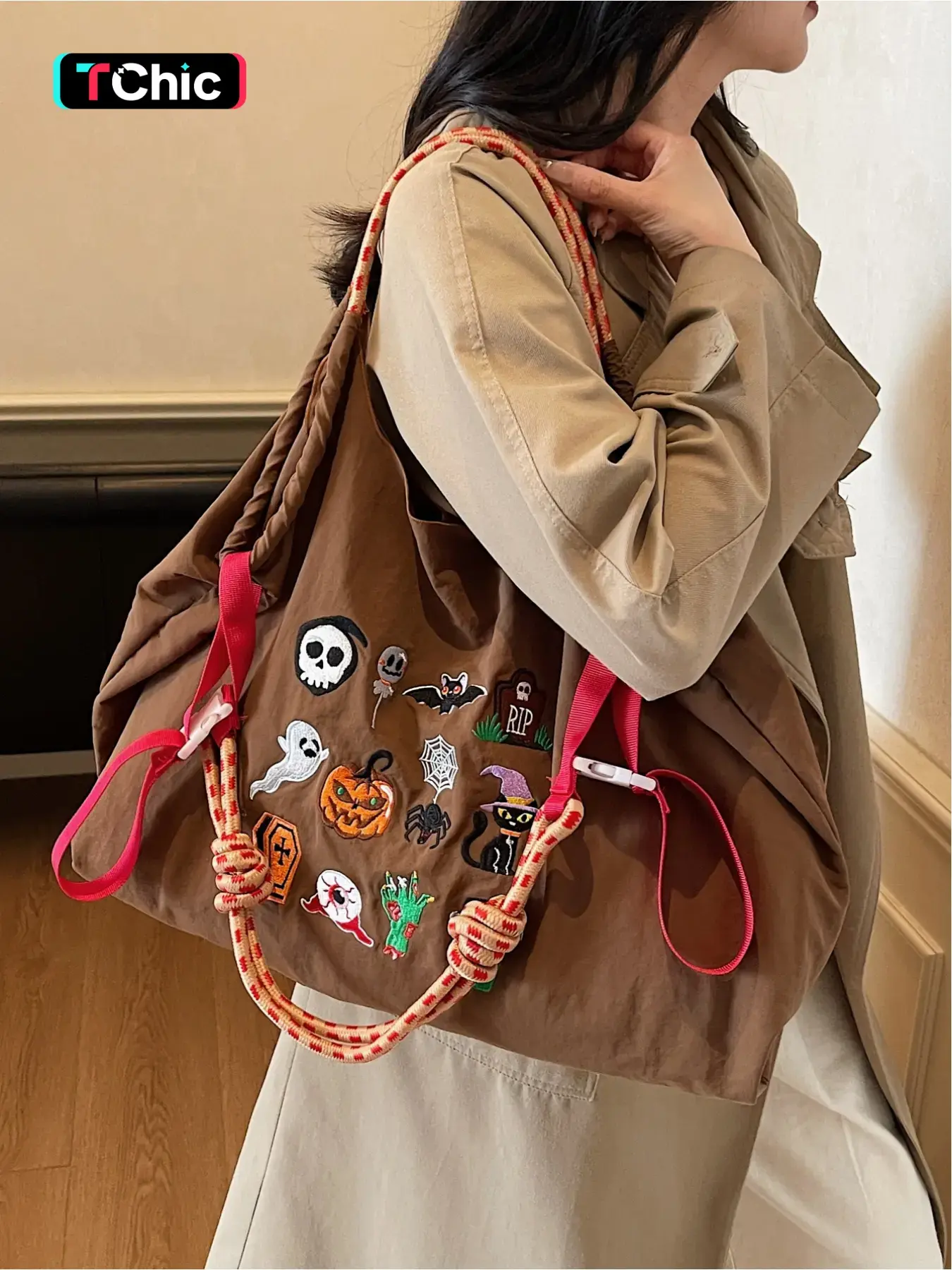 Japanese Large-Capacity Cloth Bag, Commuter Casual Crossbody Bag, Halloween Embroidery Simple Lightweight Underarm Tote Bag with Open Design, Suitable for Commuting, Shopping, Leisure Travel