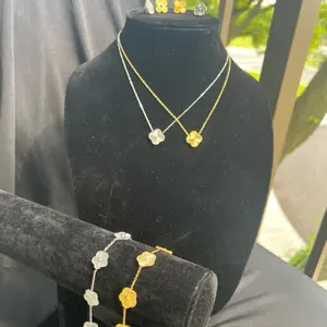 Clover Necklace - Simple Gold Design Pendant on Chain Jewelry Piece