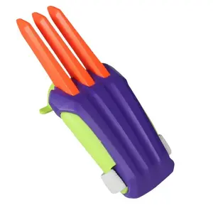 Rabbit Wolverine Claw Knife Toy, Extensible Spring-Loaded Design, Fun Interactive Plaything for Kids & Collectors, Perfect Gift Idea