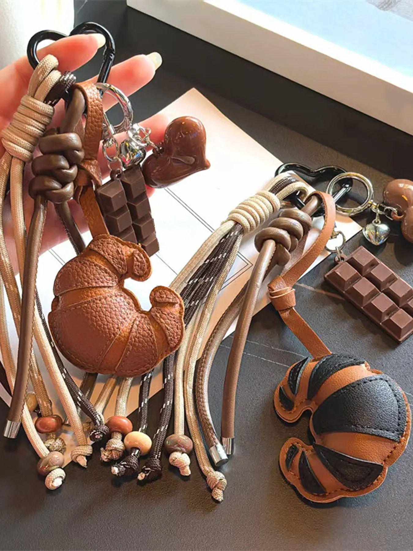 Cute simulation food croissant chocolate shaped pendant, woven hanging rope with heart-shaped element decoration, can be used as a bag pendant and keychain, can be given to friends, lightweight and easy to carry, Keychain For Bags, Keychain Attachment