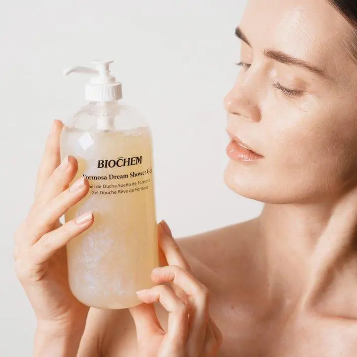 Biochem Formosa Dream Shower Gel 475ml Liquid Body Wash - Oolong Tea, Jasminum Officinale (Jasmine) Flower Extract, Lauramidopropyl Betaine, Natural Ingredients, Soothing Hydrating Cleanser for All Skin Types, Youth-Focused Plant-Based Bottle Body Care