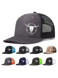 Unisex Snapback Baseball Cap with Bull Head Design, Casual Fitted Mesh Hat for Men & Women, All-Season Adjustable Trucker Dad Caps