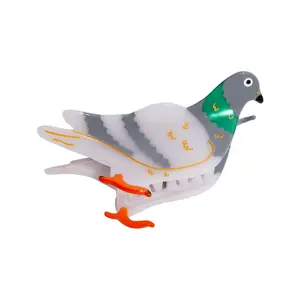 Pigeon Hair Claw