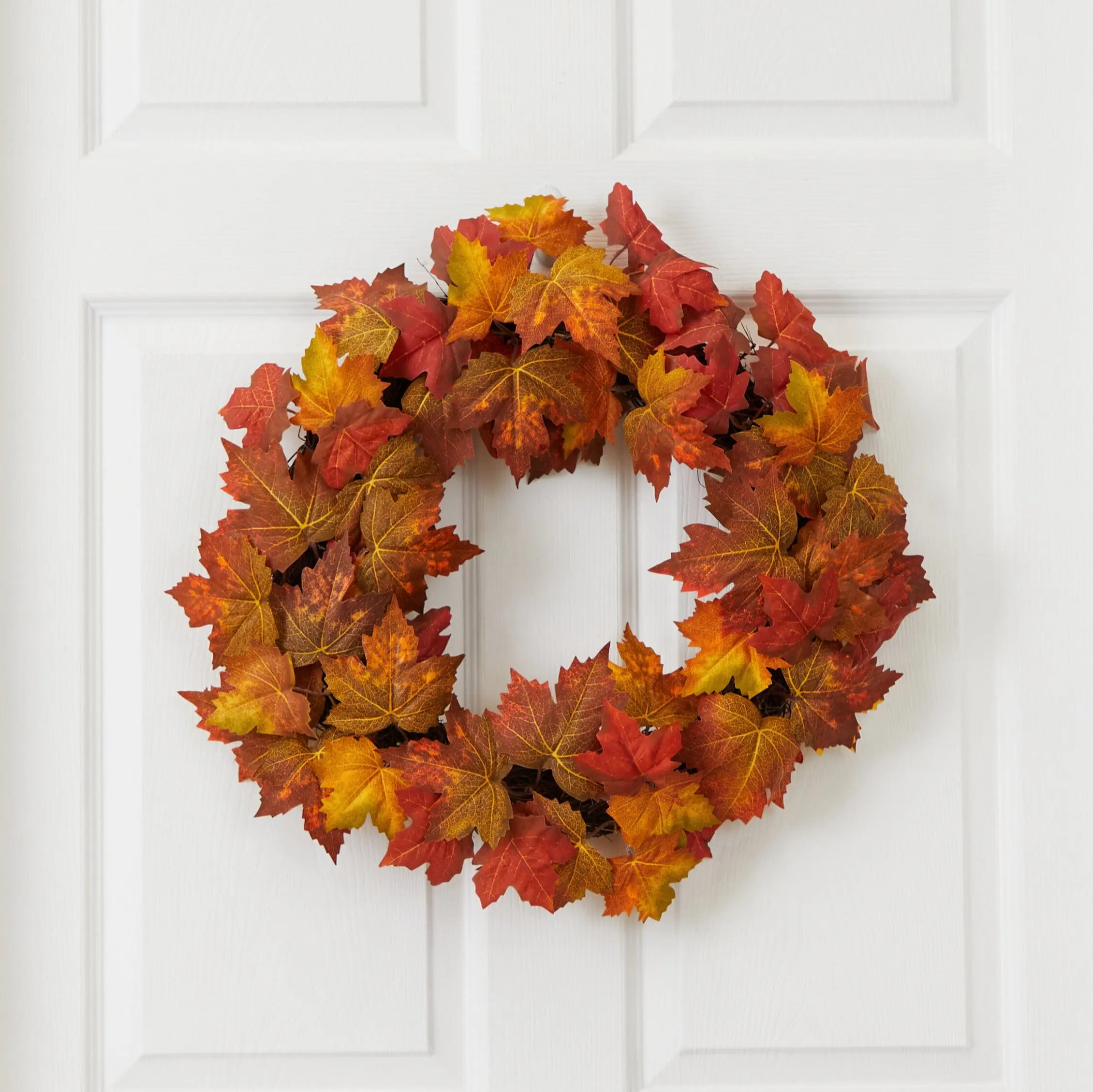 22 in Synthetic Maple Leaf Wreath - Fall Colors Decoration, Southern Charm House Decor for Bare Walls, Festive Home Supplies, Room Decor