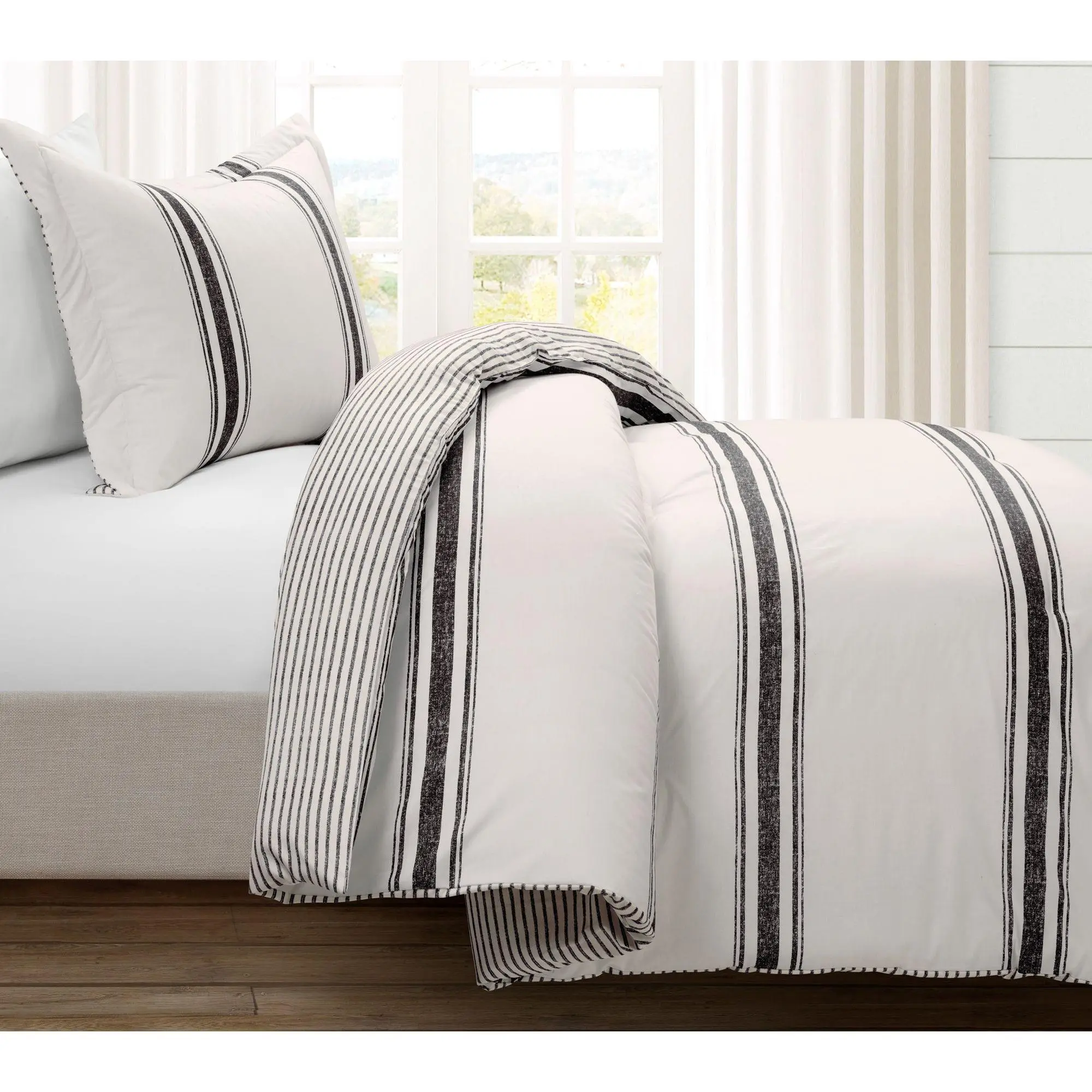 Farmhouse Stripe 2-pc Comforter Twin XL by LushDecor